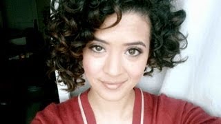 How To Get Perfectly Defined FrizzFree Curls [upl. by Esorlatsyrc]