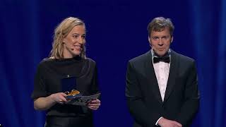 Idrottsgalan 2023 Svenska Dagbladets bragdguld Nils van der Poel [upl. by Uphemia]