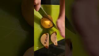 Cutting quince  coing [upl. by Palestine683]