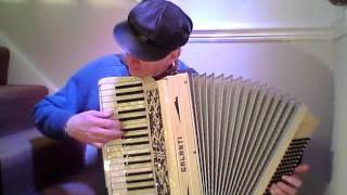 Style musette on a restored 1940s Galanti piano accordion [upl. by Hal791]