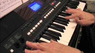 YAMAHA E433 KEYBOARD  THE BOY DOES NOTHING [upl. by Jadd790]