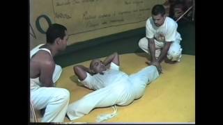 Flexibilidade na Capoeira [upl. by Foster]