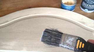 How to use Vintro clear wax over Vintro Chalk Paint [upl. by Werdnaed671]