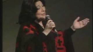 Mercedes Sosa  Como la Cigarra Live [upl. by Llyrpa848]