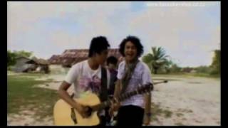 Nidji  Laskar Pelangi SUPER HQ AudioVideo [upl. by Uuge75]