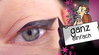 Eyeliner perfekt ziehen in 10 Sekunden  richtig auftragen ganz einfach [upl. by Noraed]