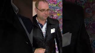 Überraschungsoutfit am Hochzeitstag dokumentation focustv reportage hochzeit brautmode [upl. by Aisetal]