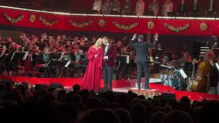 quotEn Julsagaquot Fairytale of New York Sanna NielsenCarl Ackerfeldt Kungliga Filharmonikerna [upl. by Burnham]