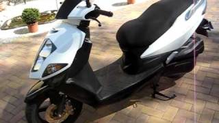 Daelim Otello 125 FI S1 125 ccm [upl. by Bradwell]