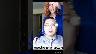 Roommate Hypnosis 催眠 Hypno Emily hypnotized her housemate to do chores ASMR LOA 催眠術 Female Hypnotist [upl. by Yatnoed]