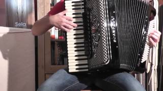 Larrivee sur lile  Yann Tiersen Project NR03 Accordion [upl. by Pronty355]