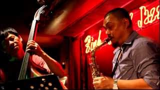 Jazz in Vietnam  Saxophonist Quyen Thien Dac [upl. by Aroled]