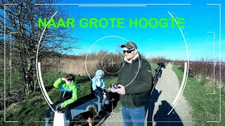 Fam Swets naar grotere hoogte [upl. by Nena]