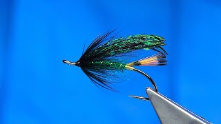 Tying a Green Mystery Fly with Davie McPhail [upl. by Ainimreh]