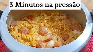 Macarrão Cremoso Com Salsicha Na Panela De Pressão Fácil e Rápido [upl. by Natsirk]