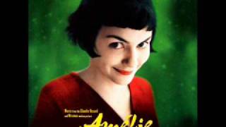 Amelie OST 20  La Valse des monstres [upl. by Inavoig]