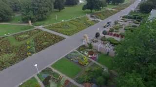 Flug über das Große Blumenbeet im egapark [upl. by Lebatsirc809]