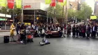 Tash Sultana  Brain Flower  Melbourne CBD HampM Gpo Building [upl. by Goddord668]