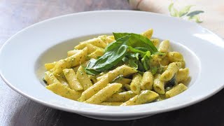 How to make Courgette Pasta Recipe  Pasta e Zucchine [upl. by Llenyr520]