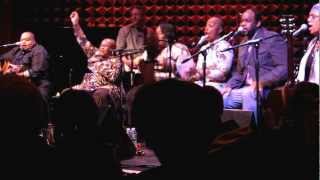 Bernice Johnson Reagon Toshi Reagon and Big Lovely  Swing Low Sweet Chariot [upl. by Sophey]