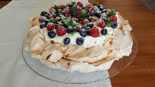 Tort Pavlova Taart Pavlova [upl. by Seafowl]