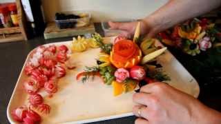 Comment Faire un Bouquet Floral en Fruits et Légumes [upl. by Anytsirhc958]