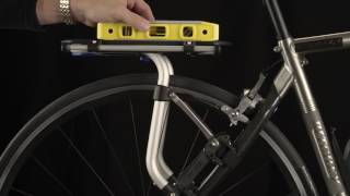 Thule Tour Rack Bike Luggage Rack Demonstration [upl. by Garret]