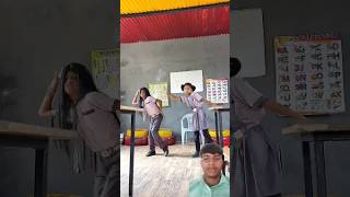 असली डोली कोन है 🙄 dolly funny emotional fun comedy mastikipaathshala banku schoollife [upl. by Silecara]