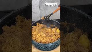 Pilau lovers here you go food cooking [upl. by Oderfodog8]