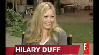 Hilary Duff Disses Faye Dunaway E Online 03 Feb 09 [upl. by Eenhpad]