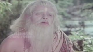 Malayalam Evergreen Devotional Song  Eeshwaran Manushy  Sree Guruvayoorappan  K J Yesudas [upl. by Nesnar]