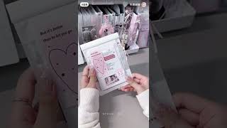 Asmr packing straykids freebies shorts [upl. by Dagney299]