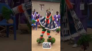 Le Zaouli  danse sacrée des Gouro en Côte dIvoire [upl. by Rramal861]