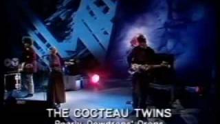 Cocteau Twins  The Spangle MakerPearlyDewdrops Drops [upl. by Ambrosio]