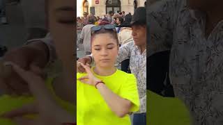 Bailando en Chihuahua💃🏻🕺🏻🎉 chihuahua baile plaza cumbia laliber viral amistad [upl. by Ilohcin]