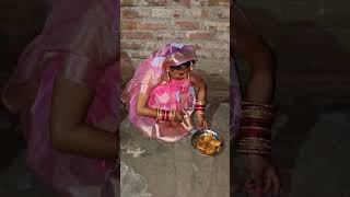 Kona me baith ke khana kha rahe hai chhotuaarti aartichhotu youtubeshorts shortreels ytshorts [upl. by Sydel883]