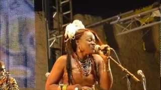 Oumou Sangaré au Festival Gnaoua et Musiques du Monde Essaouira [upl. by Otsenre]