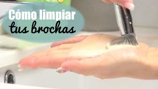 ¿Cómo limpiar las brochas de maquillaje [upl. by Leasim519]