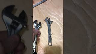 Left handed adjustable wrench  they DO exist [upl. by Mccutcheon]