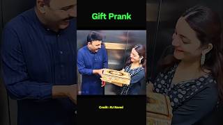 Gift Prank girl shocking 😂🤣  Rj Naved Lift Prank  Prank Video😅 prank​ gost​ funny​ [upl. by Liag196]