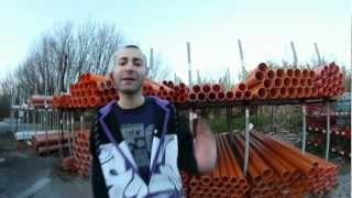 METRO  IL 12ESIMO UOMO Official Video [upl. by Tarr935]