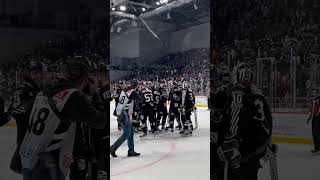 Зак фукале празднует победу fucale трактор hockey thewindow87 челябинск хоккей кхл tractor [upl. by Jezreel]