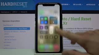 Cómo grabar la pantalla en iPhone XR [upl. by Einimod]