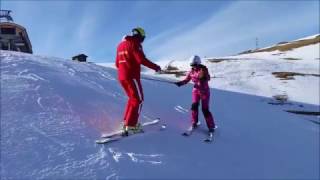 Skifahren lernen in 3 Tagen  Fanni Csaki in der Schweizer Skischule Adelboden [upl. by Dudley]