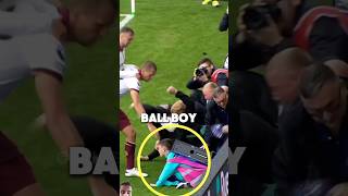 Players respect ball boys viral😢 shorts emotional trending football ytshorts viralshorts [upl. by Basir741]