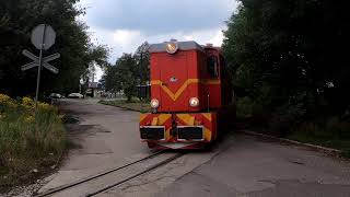 Lxd2374 z Pociągiem Pasażerskim w Tarnowskich Górach  Kolej Wąskotorowa Bytom [upl. by Fassold]