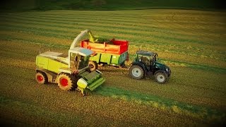 Drone Ensilage de méteil 2017 – Claas Jaguar 830 – Valtra n103 – Valtra n123 [upl. by Chloette972]