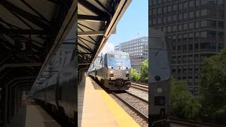 Amtrak P141 heads south on 3 by L’Enfant with a P40 leading [upl. by Aaron35]