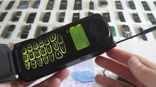 Motorola M750 How To Unlock [upl. by Dumm254]