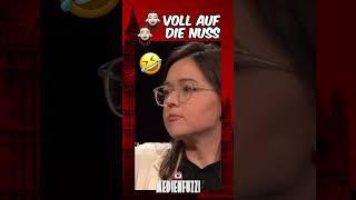 Voll auf die Nuss 👀🤣🤦‍♂️ shortsfeed demokratie shorts politik satire funny [upl. by Hanafee]